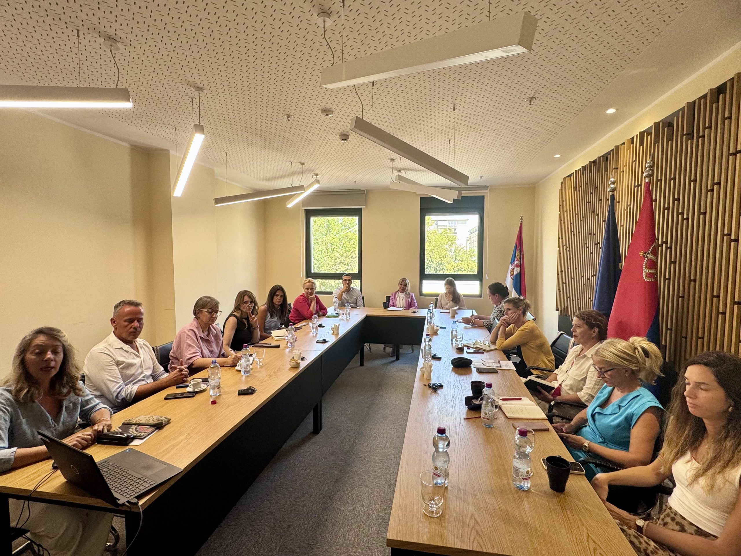 У КАНЦЕЛАРИЈИ ЗА ДУАЛНО ОБРАЗОВАЊЕ И НОК ПРЕДСТАВЉЕНИ ПРВИ РЕЗУЛТАТИ ПРАЋЕЊА И ВРЕДНОВАЊА ДУАЛНОГ ОБРАЗОВАЊА У РЕПУБЛИЦИ СРБИЈИ